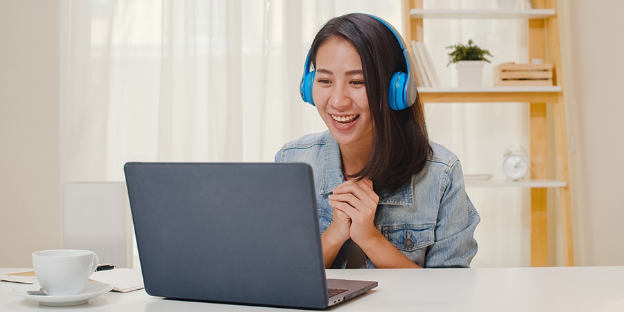freelance-business-women-casual-wear-using-laptop-working-call-video-conference-with-customer-workplace-living-room-home-happy-young-asian-girl-sitting-desk-job-internet